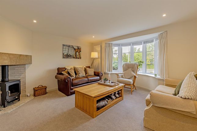 Gregley, Ashford Road, Bakewell photo 3