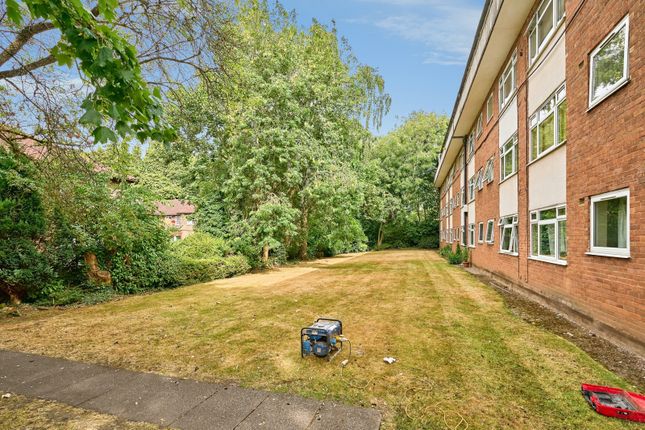 Flat 4 Malcolm Court,, Lower Vauxhall, West Midlands photo 4