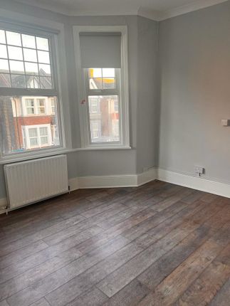 Room to rent in London Road, Wembley