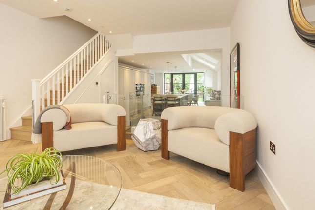 15, Tasso Road, London photo 3