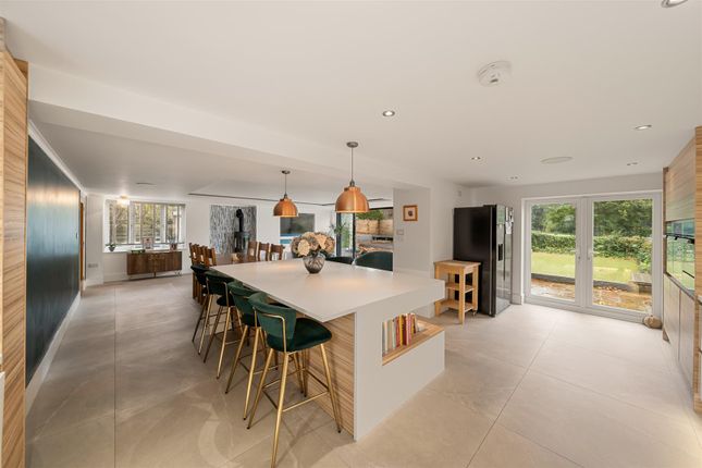 Ferrands Park Way, Bingley photo 2