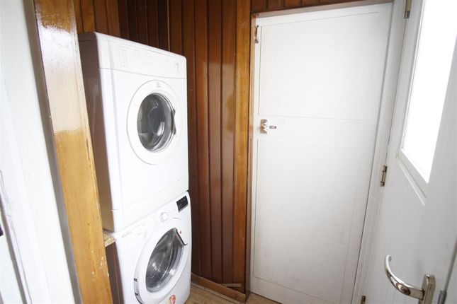 47, Harling Road, Preston photo 4