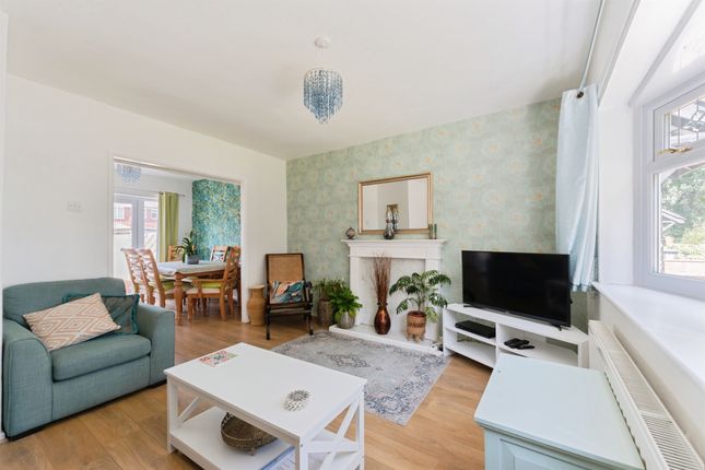 43, Langley Court, Ellesmere Port photo 4