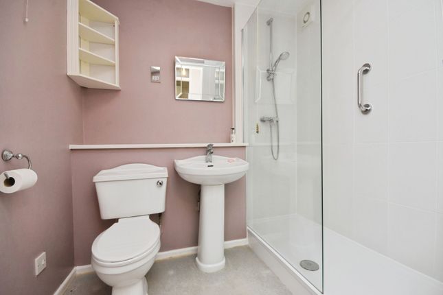 22, Kingfisher Lodge, Chelmsford photo 4