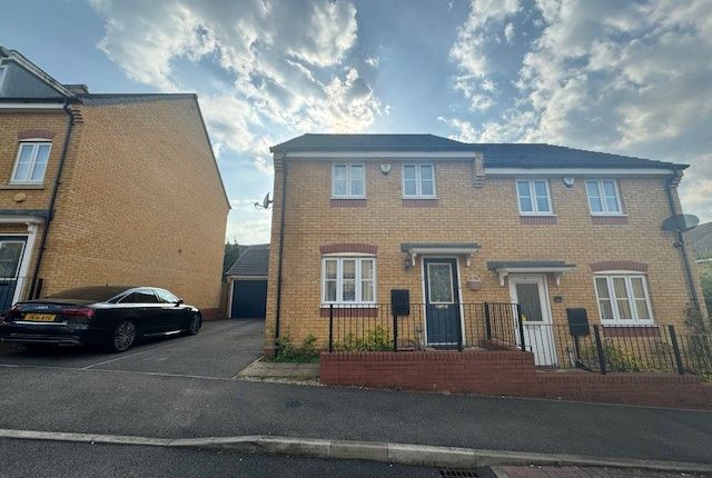 Thumbnail Semi-detached house to rent in Sharow Road, Hamilton, Leicester