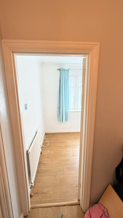 77, Rowan Avenue, Hove photo 5