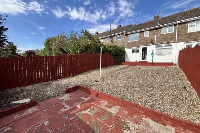 25, Hartley Road, Newton Aycliffe photo 2