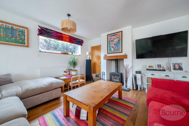 44, Pulens Crescent, Petersfield photo 3