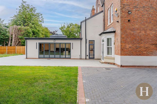 Hadleigh Estate Agents-1.Jpg