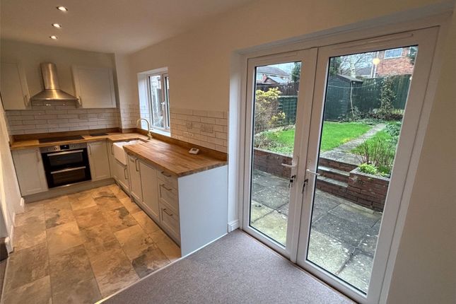 110, Walker Crescent, Telford photo 2