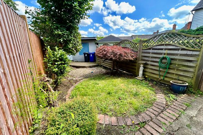 Waxwell Lane, Pinner photo 2