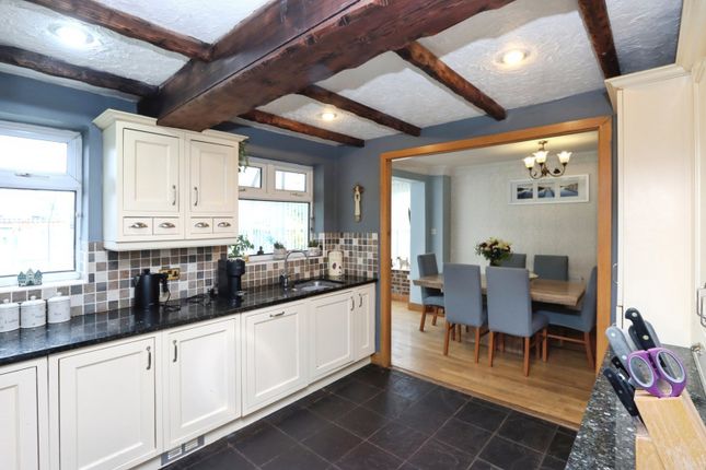 14, Rothbury Close, Sheffield photo 4