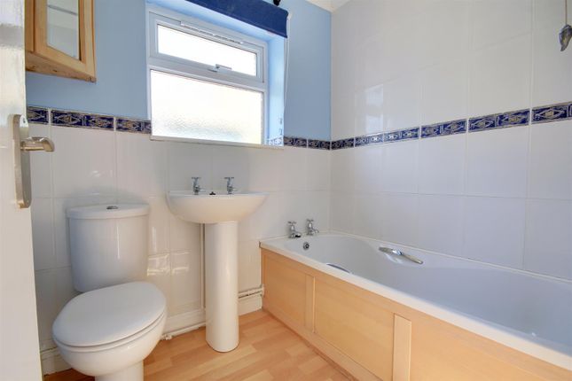 11, Church Street, Somersham photo 4