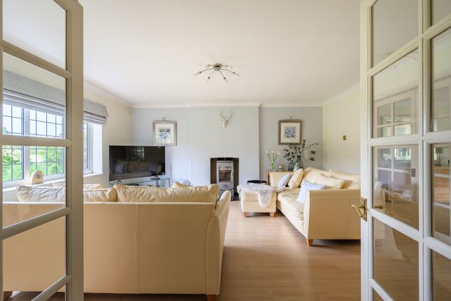 8, Meadow Bank, Market Drayton photo 4