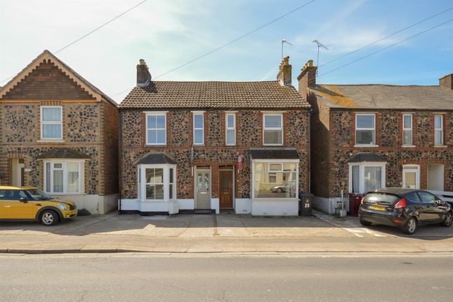 Terraced house to rent in 30 Spitalfield Lane, Chichester