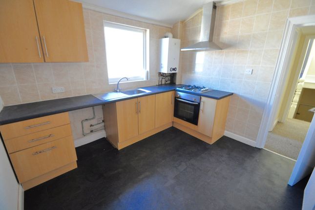 Flat to rent in Poulton Road, Wallasey CH44