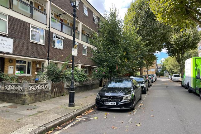 5 Bedroom Maisonette (No Lounge) 5 Mins From Bow Road Underground
