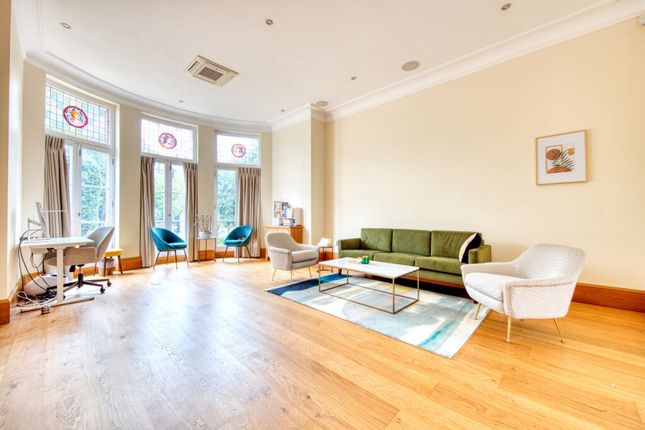 2b,Sadhana House, Elm Walk, London photo 3