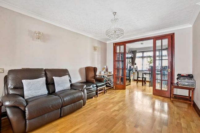 16, Dawpool Road, London photo 2