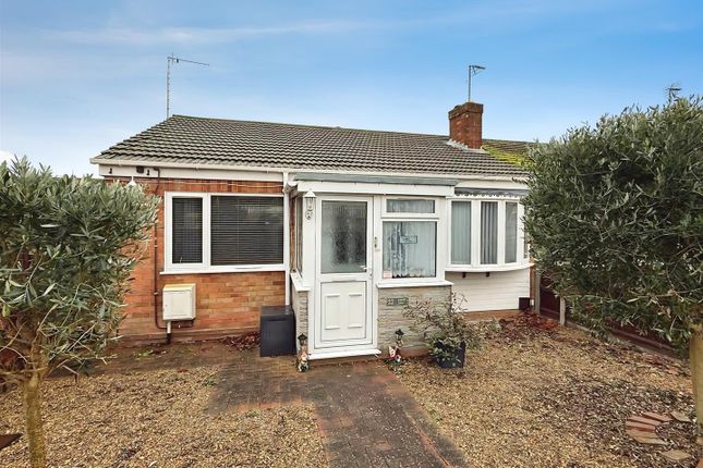 2-bed house on 22, Turrell Drive, Lowestoft, £200,000