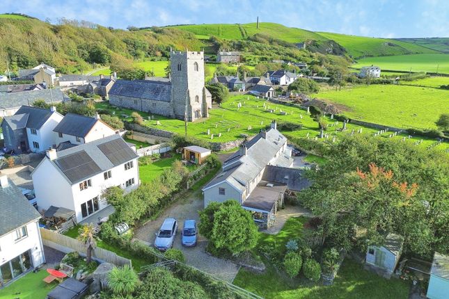2 Tan Fynwent,, Llanengan, Gwynedd photo 3