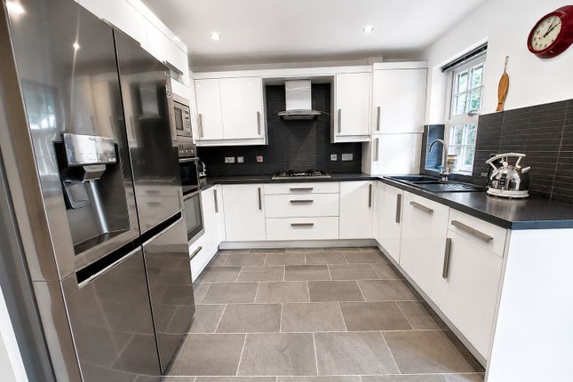 17, Appleby Crescent, Knutsford photo 4