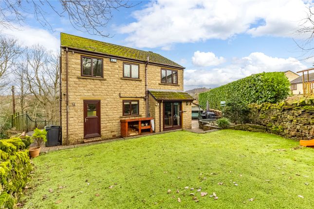 43, Woodchurch View, Holmfirth photo 3