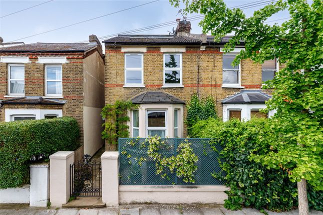 Flat for sale in Graham Road, Wimbledon, London