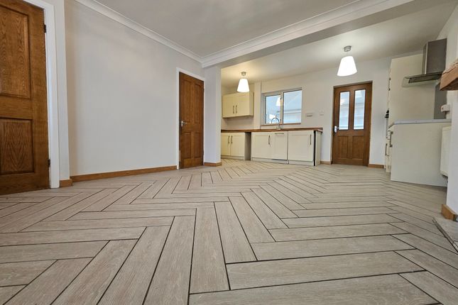 28, Brompton Road, BIRMINGHAM photo 2
