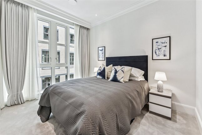 Flat to rent in Millbank Residences, London