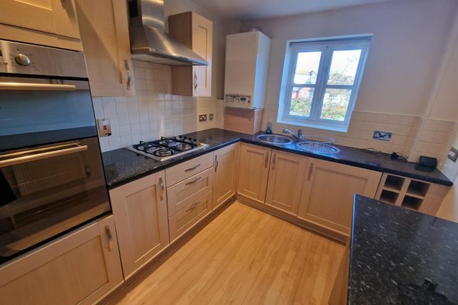 Penrhyn Avenue, Colwyn Bay photo 2