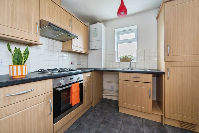 7, Blackbird Road, Eastleigh photo 3