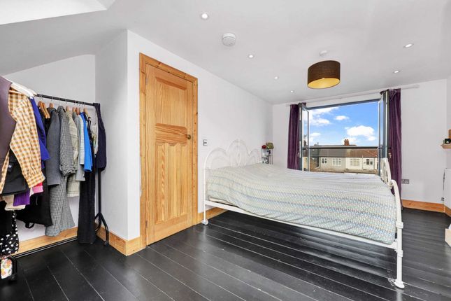 Semi-detached house for sale in Sanderstead Road, Leyton