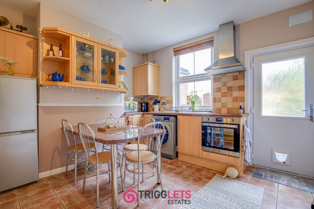 31, Elm Street, Barnsley photo 3