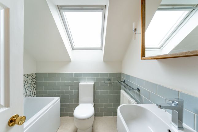 6 De Grey Court, York photo 5