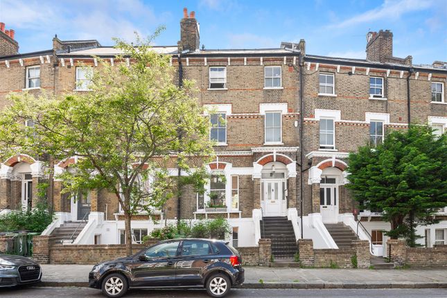 Flat for sale in Oseney Crescent, London