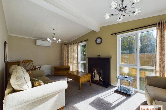 8, Milano Avenue, Martlesham Heath Ipswich photo 3