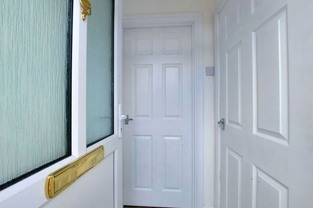 36 Cardiff Road, Merthyr Tydfil photo 5