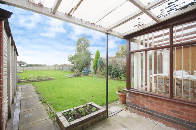 Detached bungalow for sale in Lower Road, Barnacle, Coventry