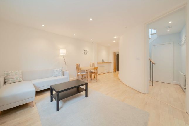 18, Callcott Street, London photo 2