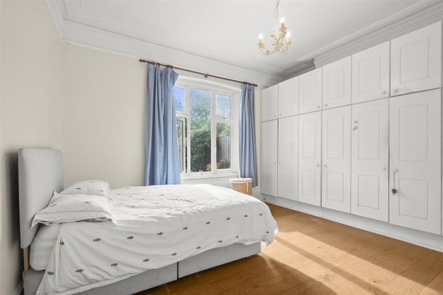 325, Harlesden Road, London photo 4