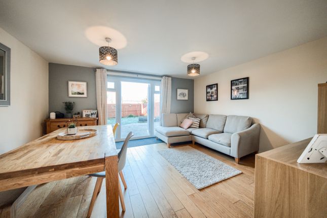 22, Rowan Place, Alcester photo 4