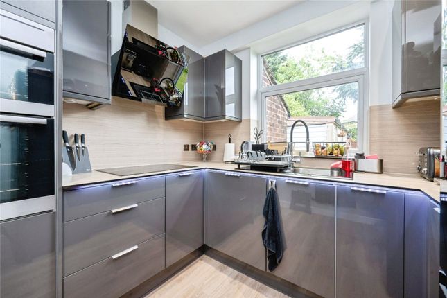 69, Clevedon Road, Bedfordshire photo 4