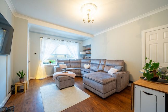 223 Glenfield Road, Paisley photo 2