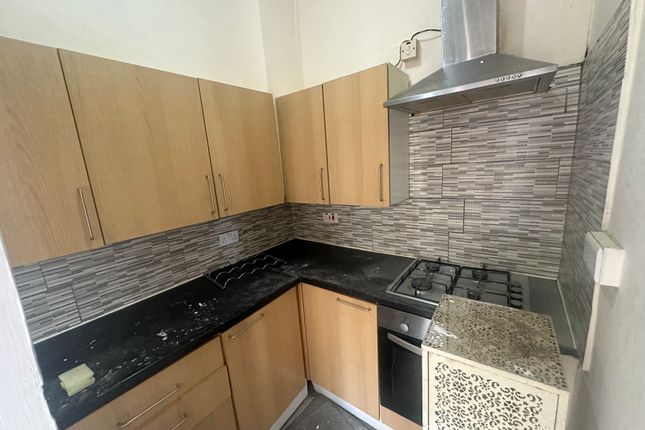 Thumbnail Terraced house to rent in Highbury Gardens, Ilford