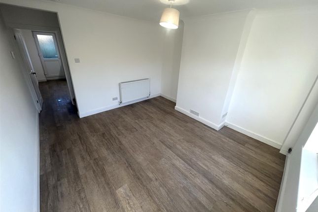 18, Norman Road, Southampton photo 4