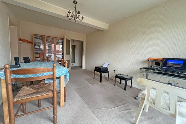 10 Farington Court, Old Orchard Road, Eastbourne photo 2