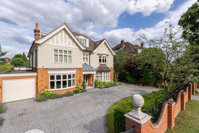 Carriage Driveway