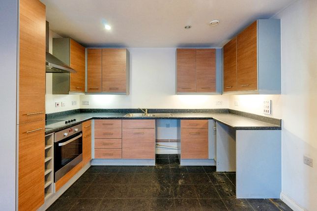 71, Mill Mead Road, London photo 3