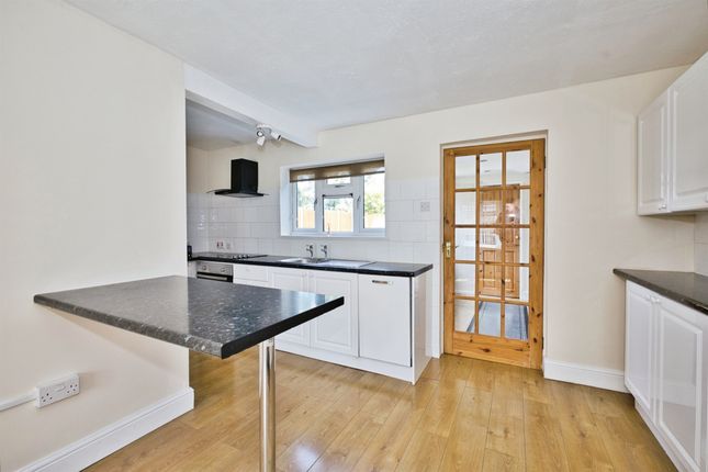 3, Stonehill, Stoke-Sub-Hamdon photo 4